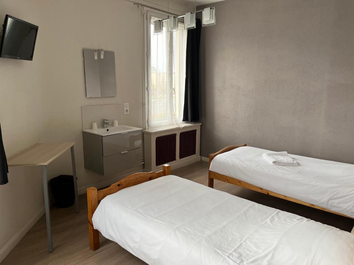 Aux Bons Amis Hotel Reims Exterior foto